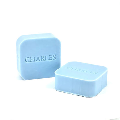 rechtopstaand en liggend zeepje met naam