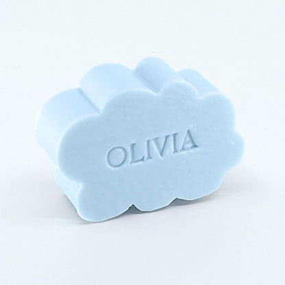 Gepersonaliseerd zeepje met naam in de vorm van een wolk in de kleur Pari